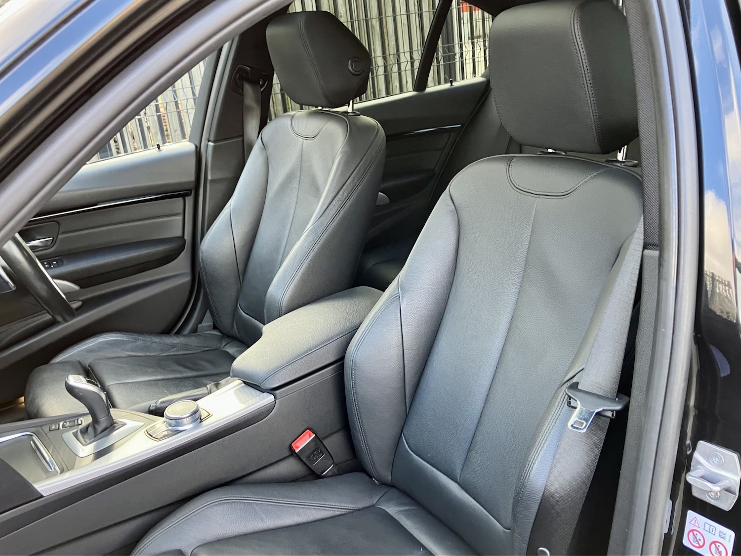 Used BMW 3 Series 2017 for sale - 76211884: Photo 12