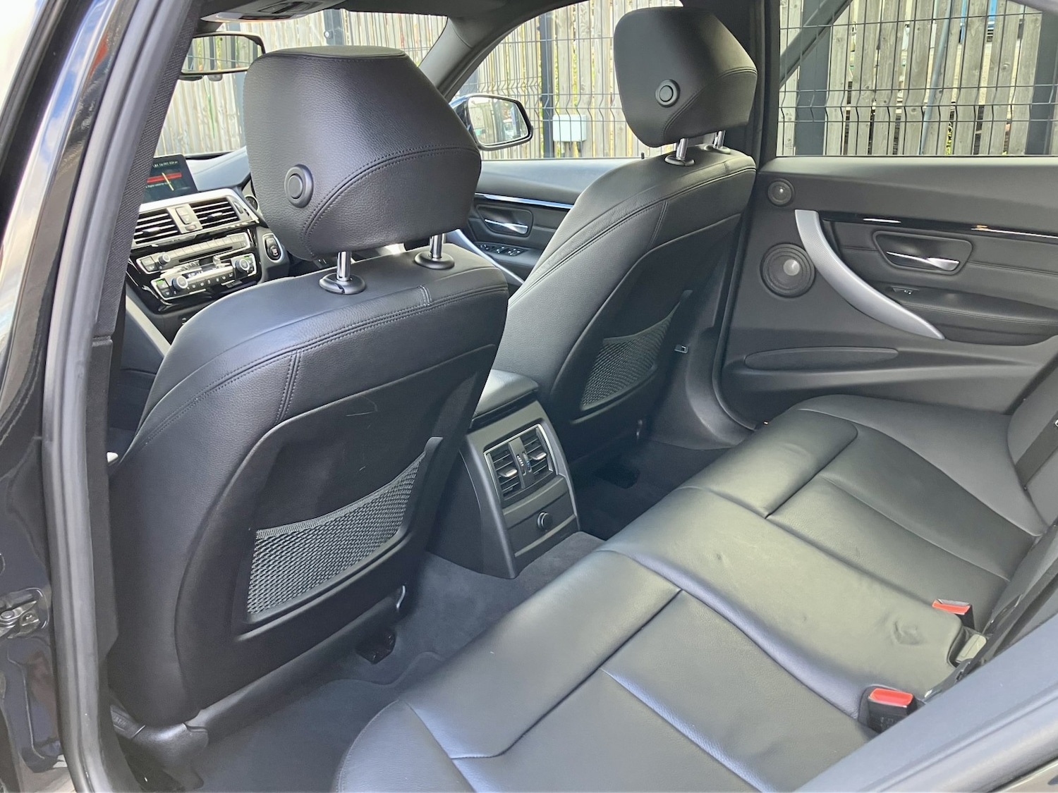 Used BMW 3 Series 2017 for sale - 76211884: Photo 18