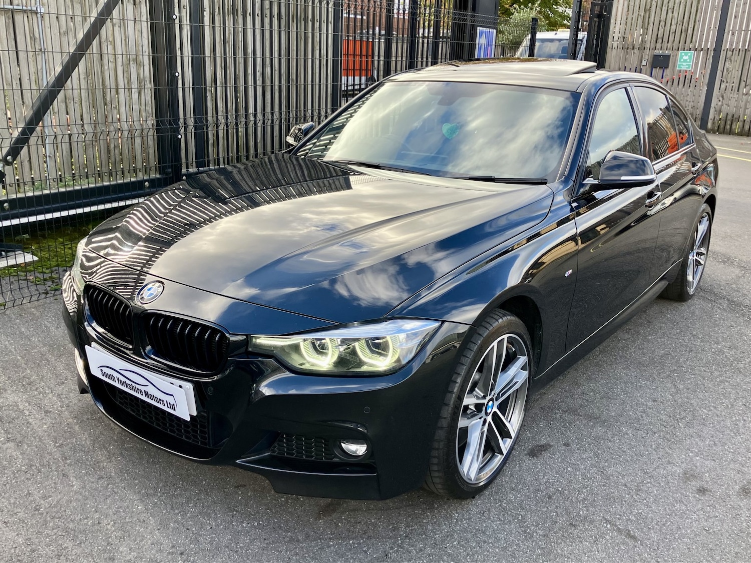 Used BMW 3 Series 2017 for sale - 76211884: Photo 30