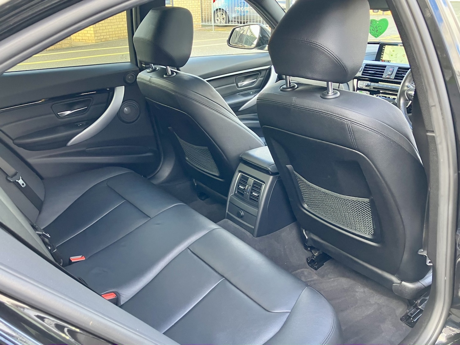 Used BMW 3 Series 2017 for sale - 76211884: Photo 34