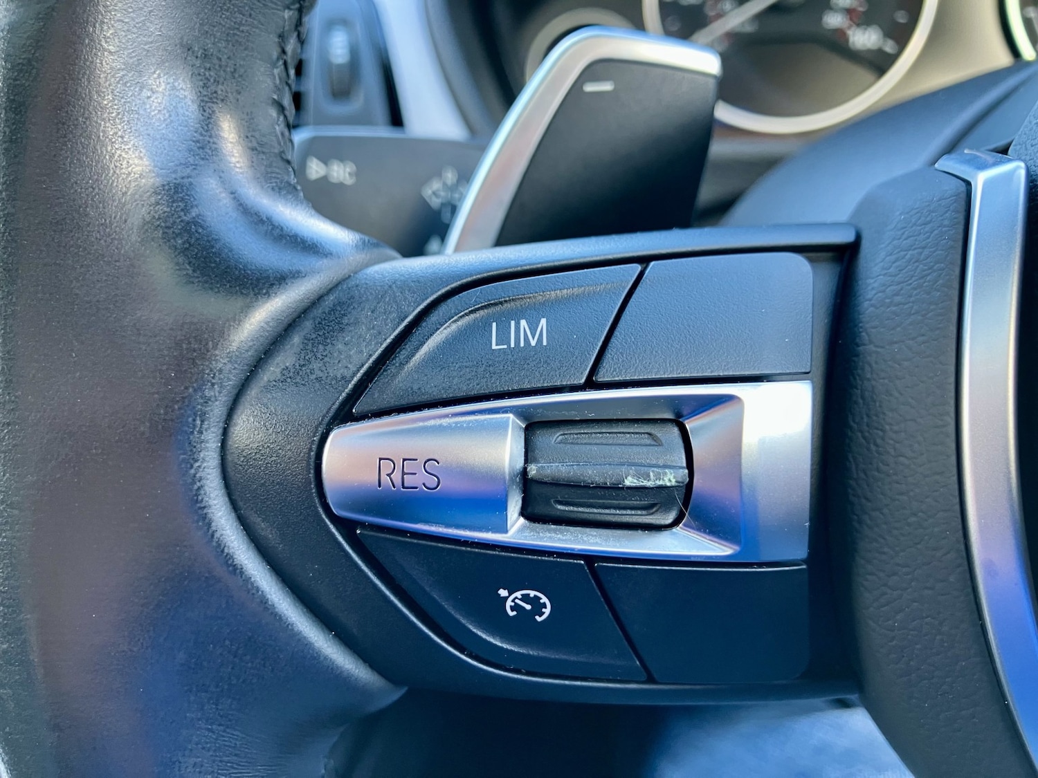 Used BMW 3 Series 2017 for sale - 76211884: Photo 40