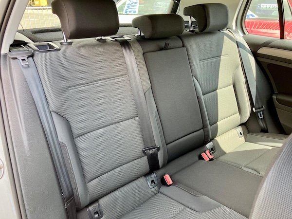 Used Volkswagen Golf 2014 for sale - 75266630: Photo 5