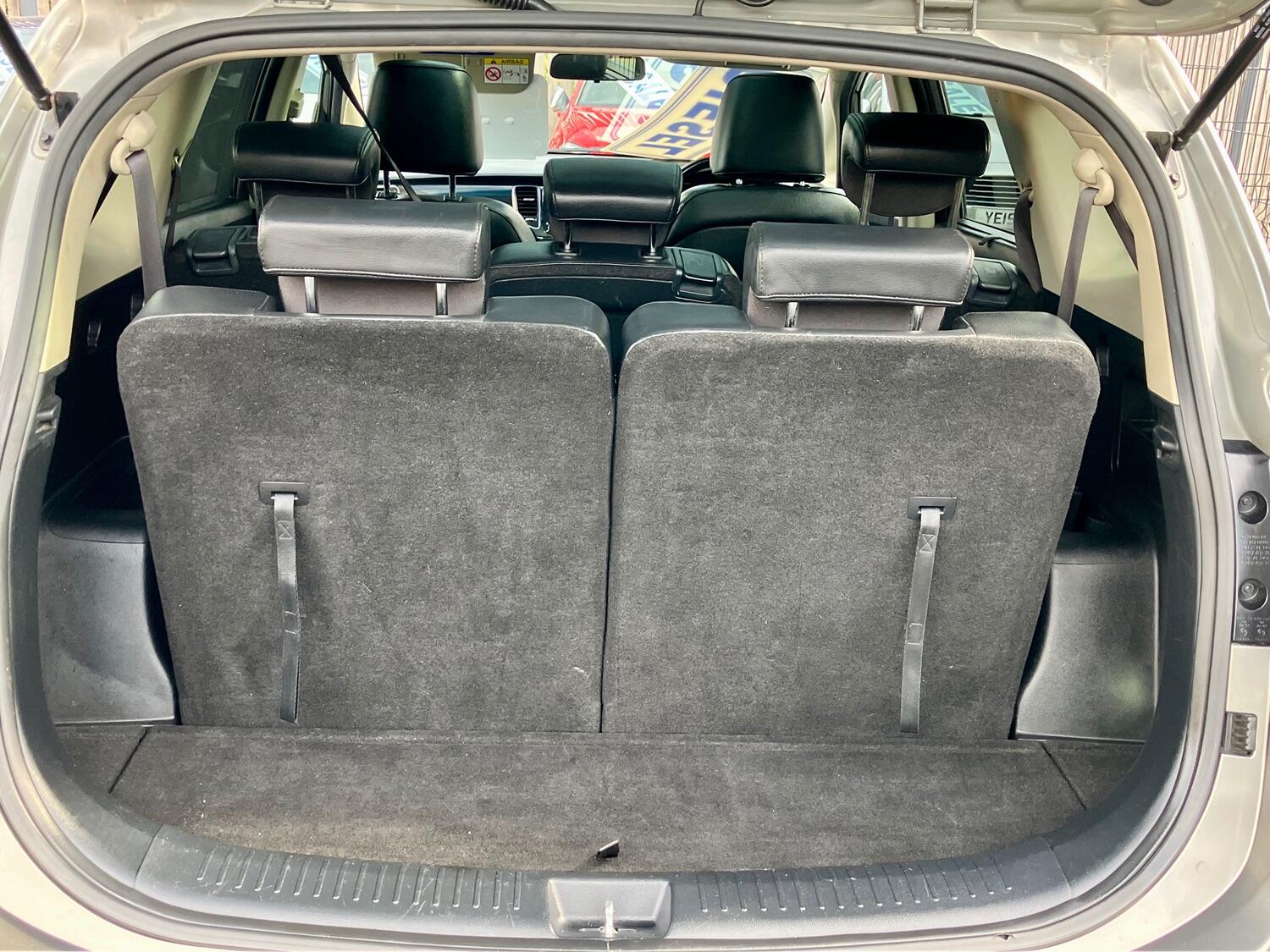 Used Kia Carens 2015 for sale - 75723469: Photo 19