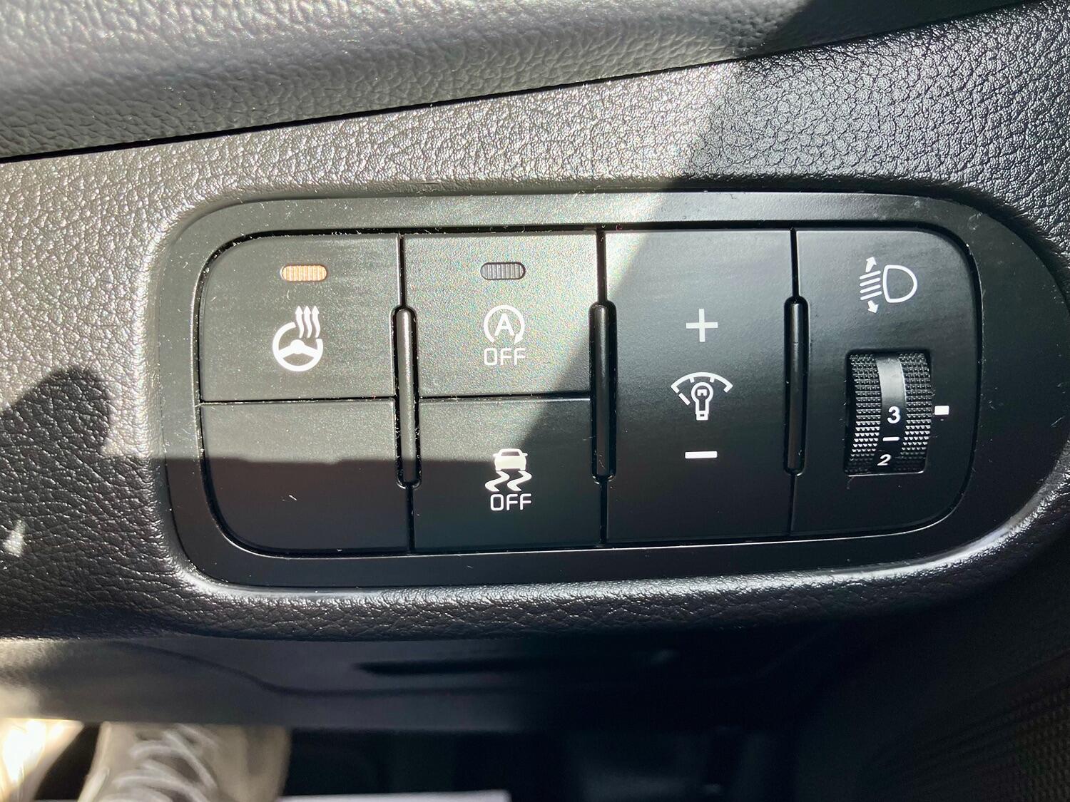 Used Kia Carens 2015 for sale - 75723469: Photo 29