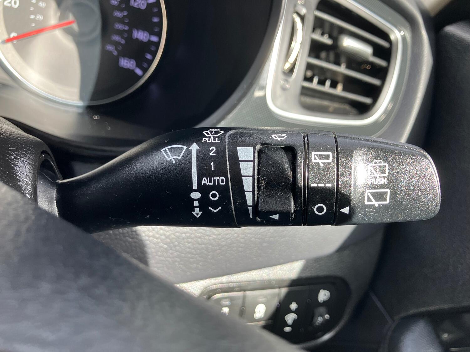 Used Kia Carens 2015 for sale - 75723469: Photo 30