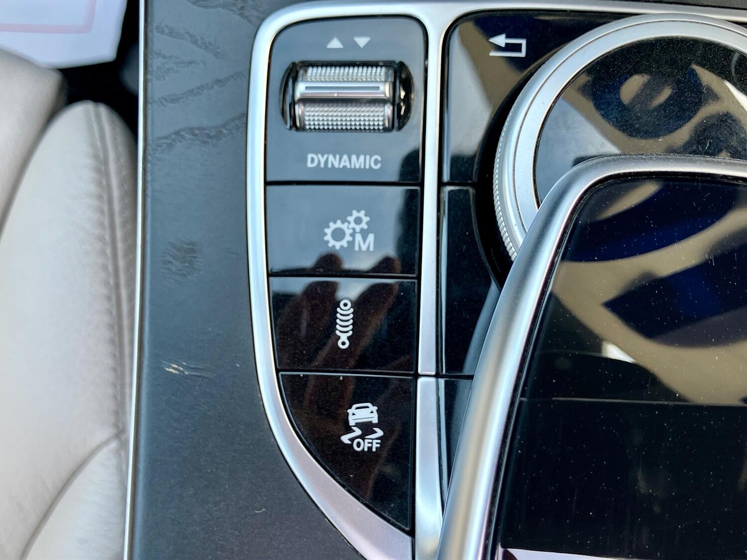 Used Mercedes-Benz C Class 2017 for sale - 76324785: Photo 12