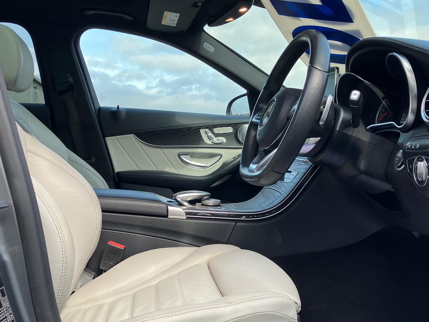 Used Mercedes-Benz C Class 2017 for sale - 76324785: Photo 2