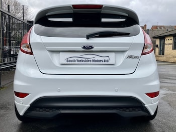 Used Ford Fiesta 2014 for sale - 77836964: Photo