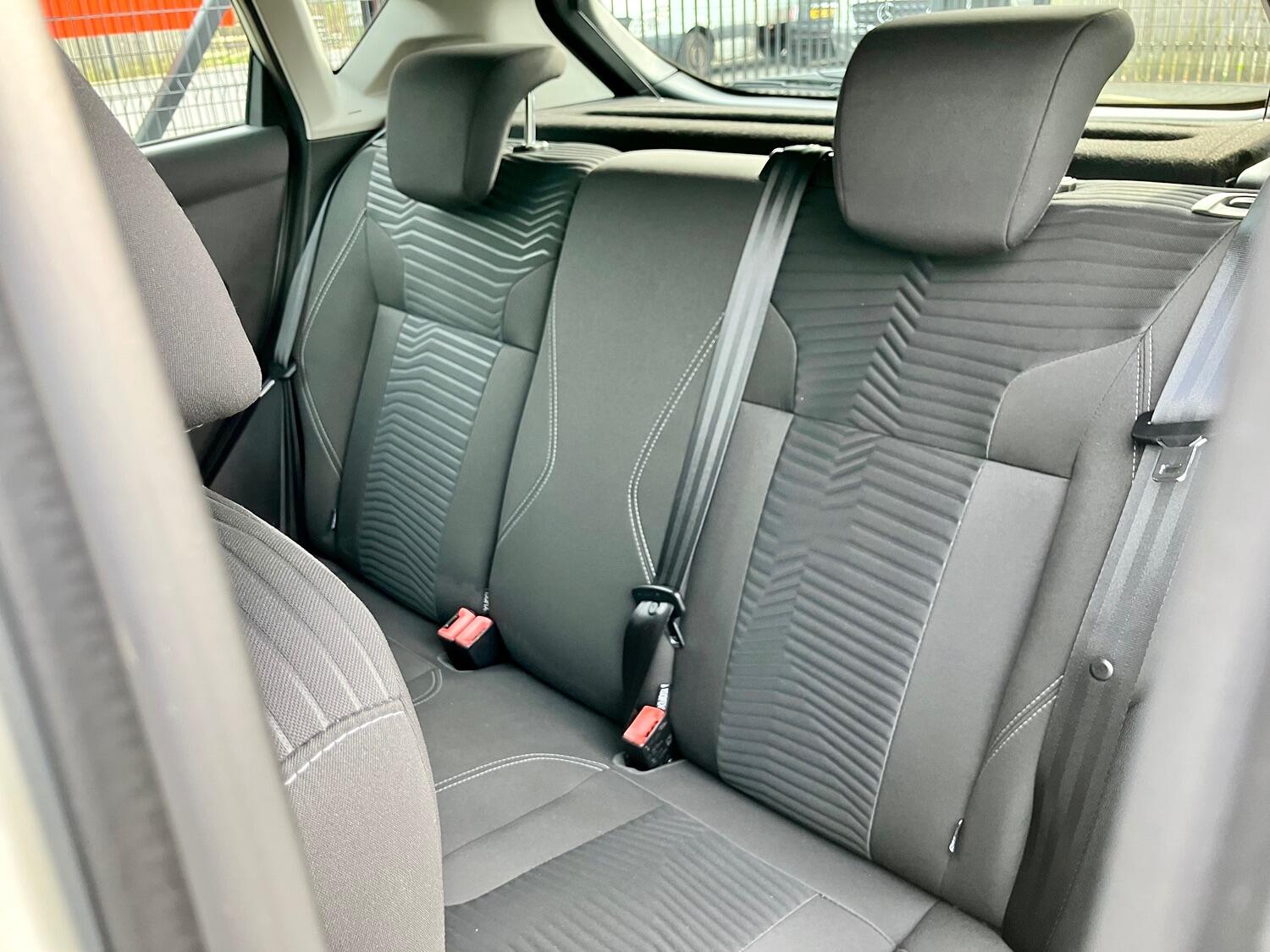 Used Ford Fiesta 2015 for sale - 76794049: Photo 10