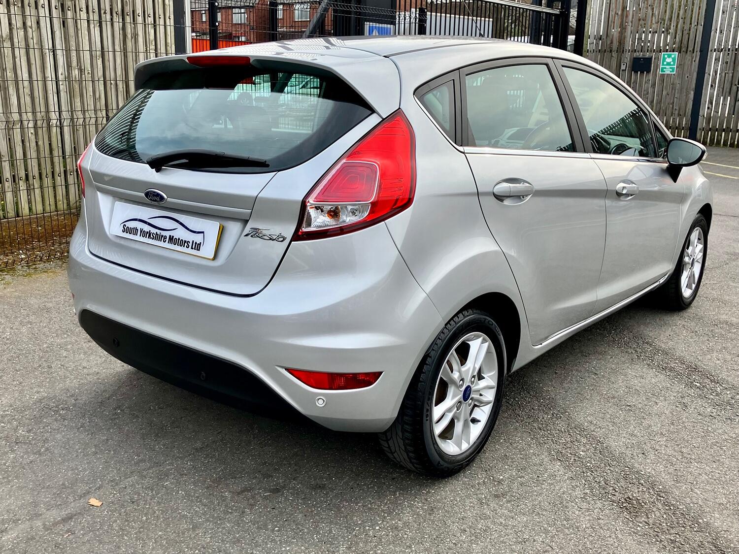 Used Ford Fiesta 2015 for sale - 76794049: Photo 13