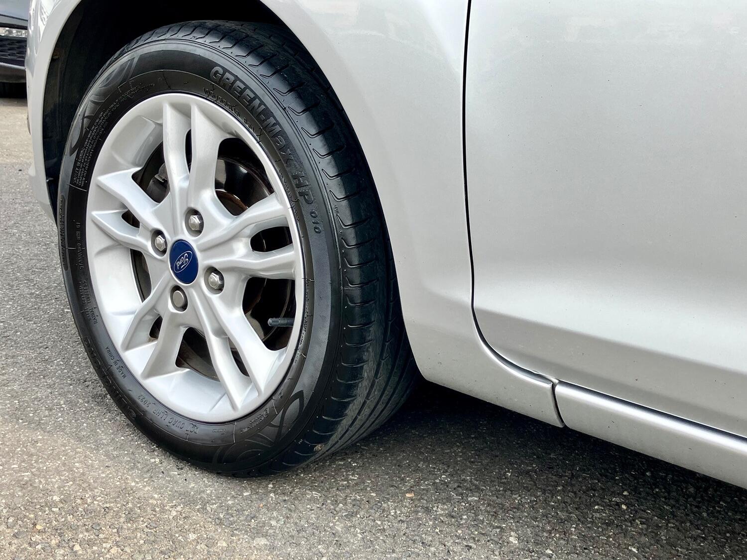 Used Ford Fiesta 2015 for sale - 76794049: Photo 20