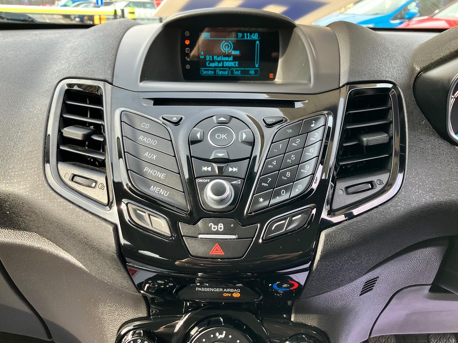 Used Ford Fiesta 2015 for sale - 76794049: Photo 23