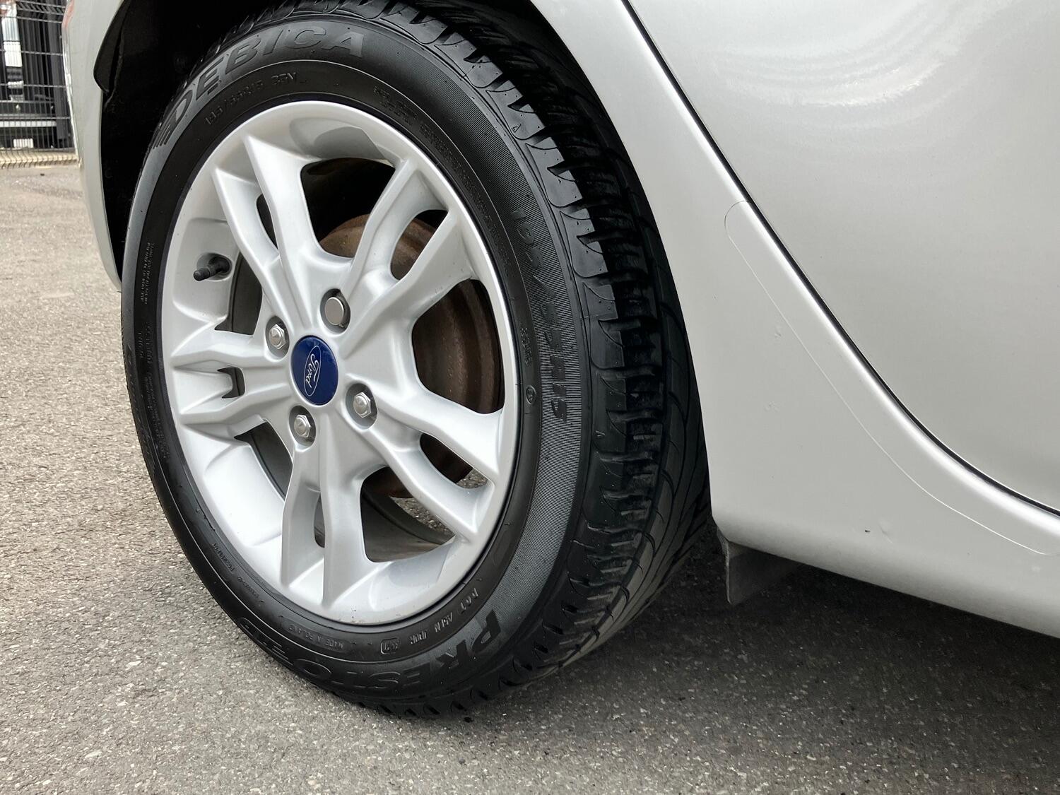 Used Ford Fiesta 2015 for sale - 76794049: Photo 29