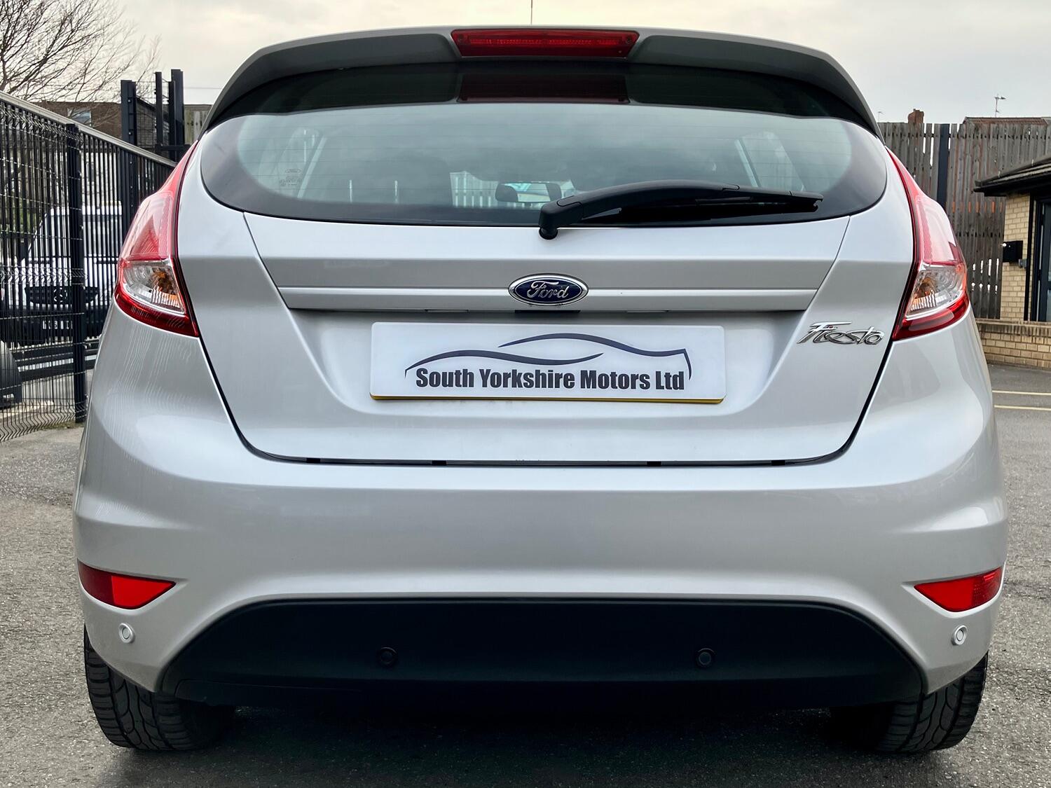 Used Ford Fiesta 2015 for sale - 76794049: Photo 6