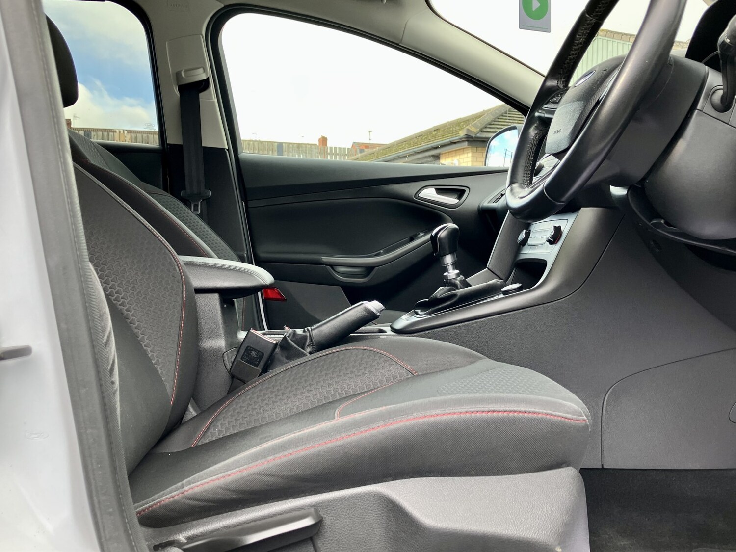 Used Ford Focus 2015 for sale - 77578422: Photo 16