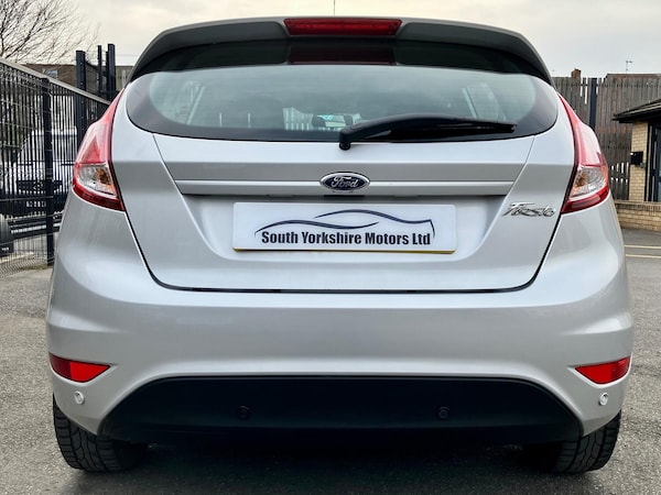 Used Ford Fiesta 2015 for sale - 74185210: Photo 6