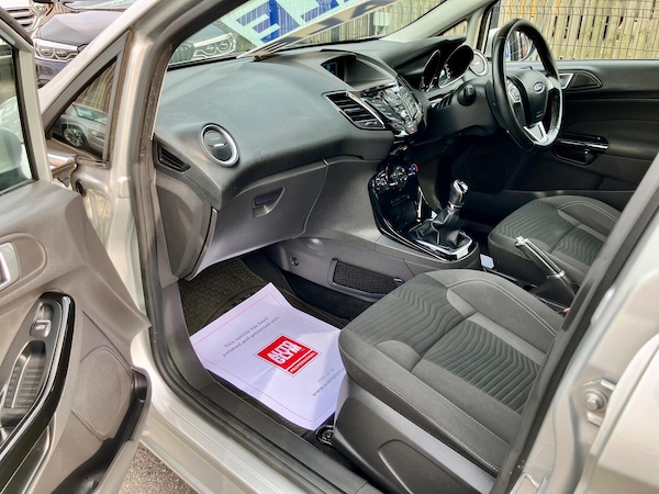 Used Ford Fiesta 2015 for sale - 74185210: Photo 7