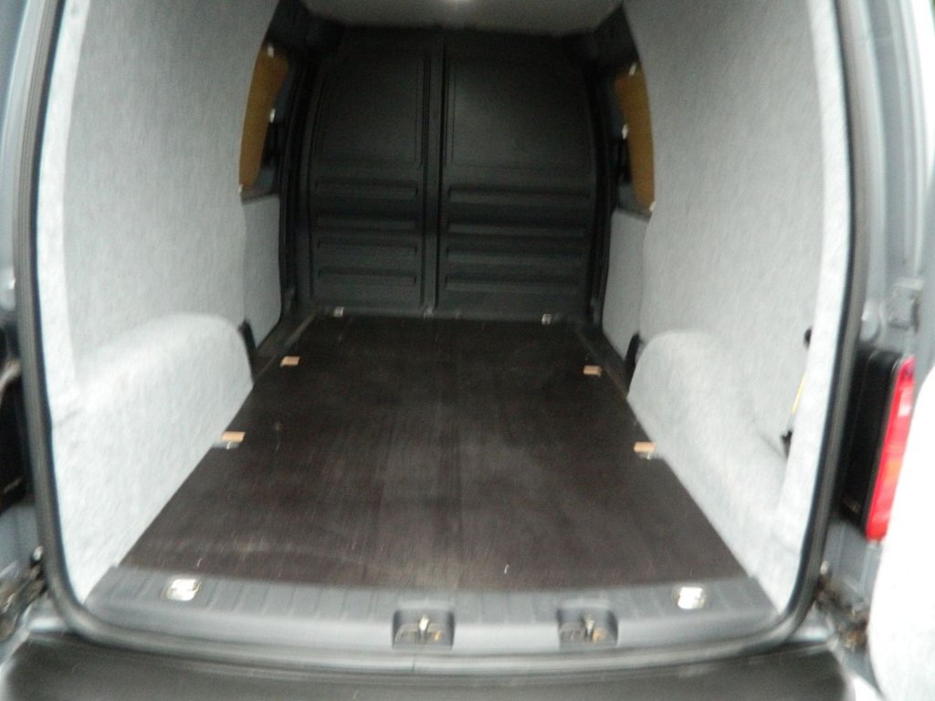 Used Volkswagen Caddy Maxi 2018 for sale - 76841114: Photo 14