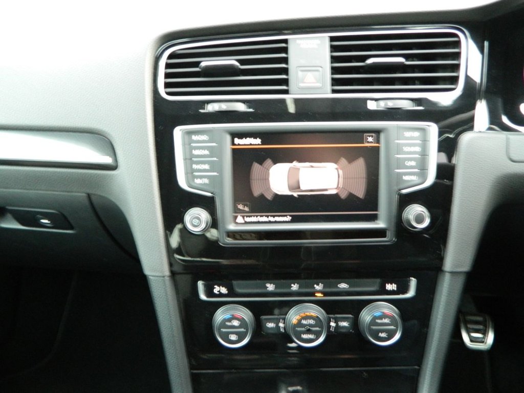 Used Volkswagen Golf 2016 for sale - 77027367: Photo 25