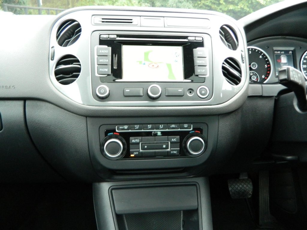 Used Volkswagen Tiguan 2015 for sale - 76256311: Photo 20