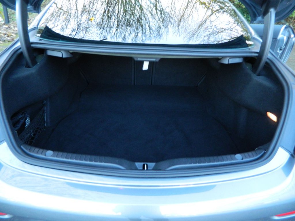 Used Mercedes-Benz C Class 2016 for sale - 76820932: Photo 8