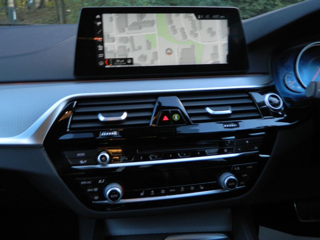 Used BMW 5 Series 2018 for sale - 76396464: Photo 22