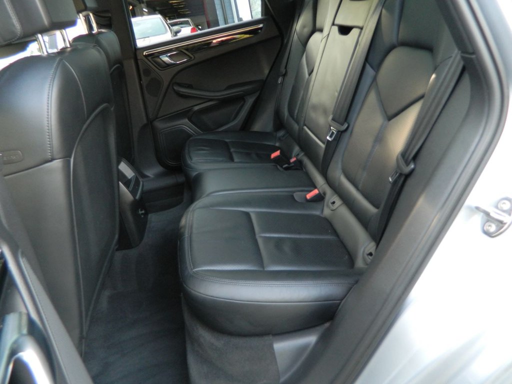 Used Porsche Macan 2014 for sale - 76429763: Photo 19