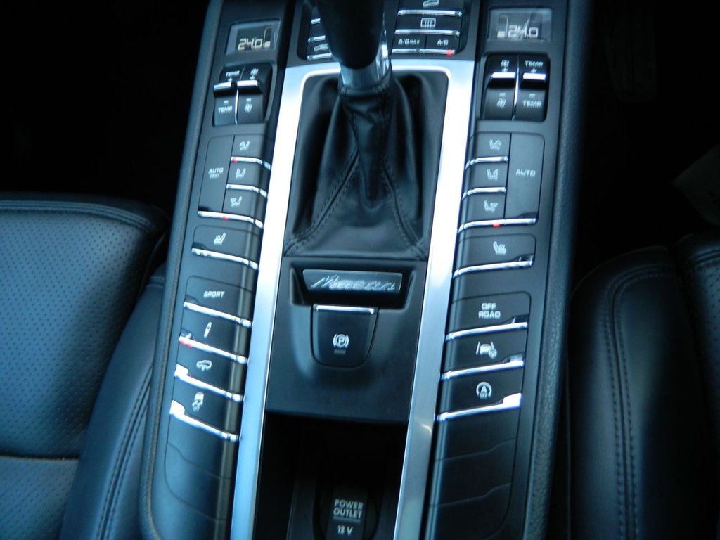 Used Porsche Macan 2014 for sale - 76429763: Photo 26