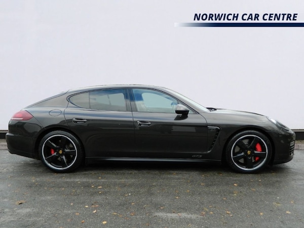 Used Porsche Panamera 2016 for sale - 74916575: Photo 2