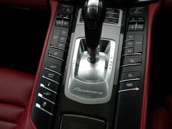 Used Porsche Panamera 2016 for sale - 74916575: Photo 30