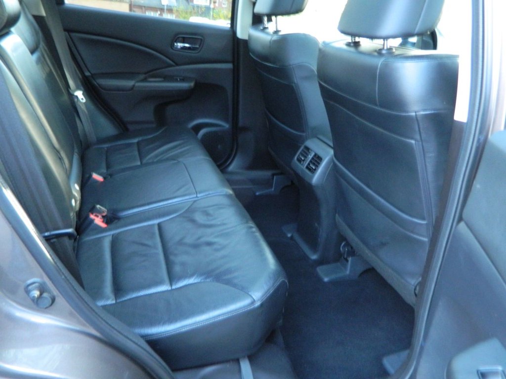 Used Honda CR-V 2014 for sale - 76546918: Photo 17