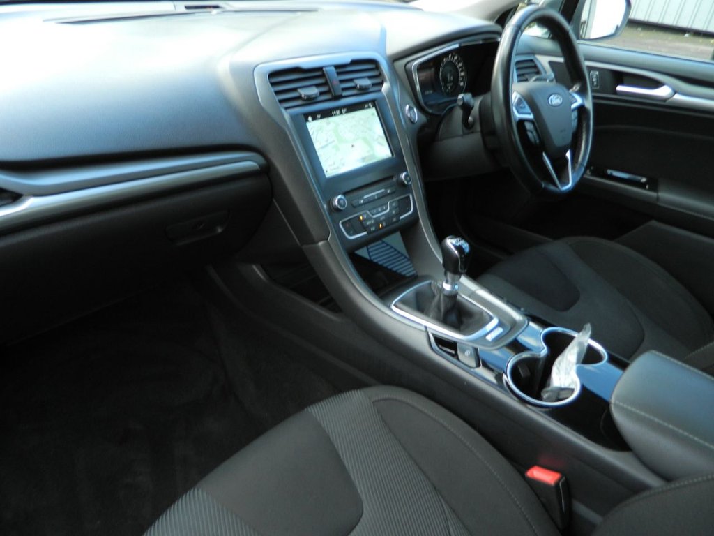 Used Ford Mondeo 2016 for sale - 76655204: Photo 16