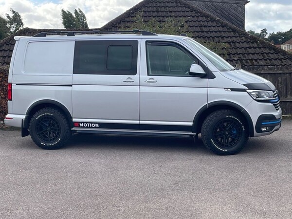 Used Volkswagen Transporter 2021 for sale - 76303732: Photo 1