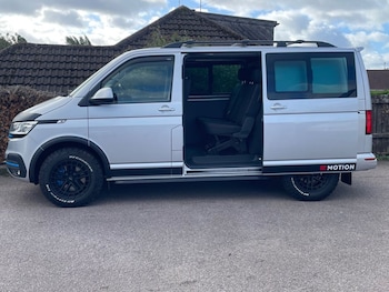 Used Volkswagen Transporter 2021 for sale - 76303732: Photo 2