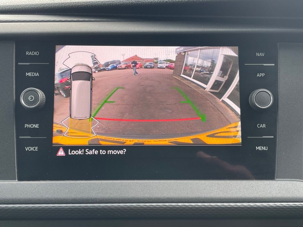 Used Volkswagen Transporter 2021 for sale - 76303732: Photo 3