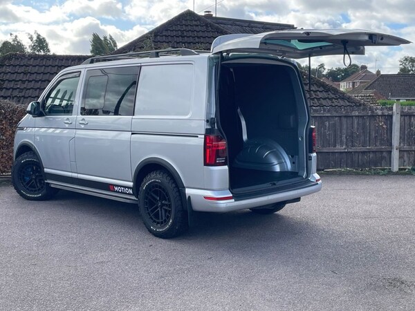 Used Volkswagen Transporter 2021 for sale - 76303732: Photo 4