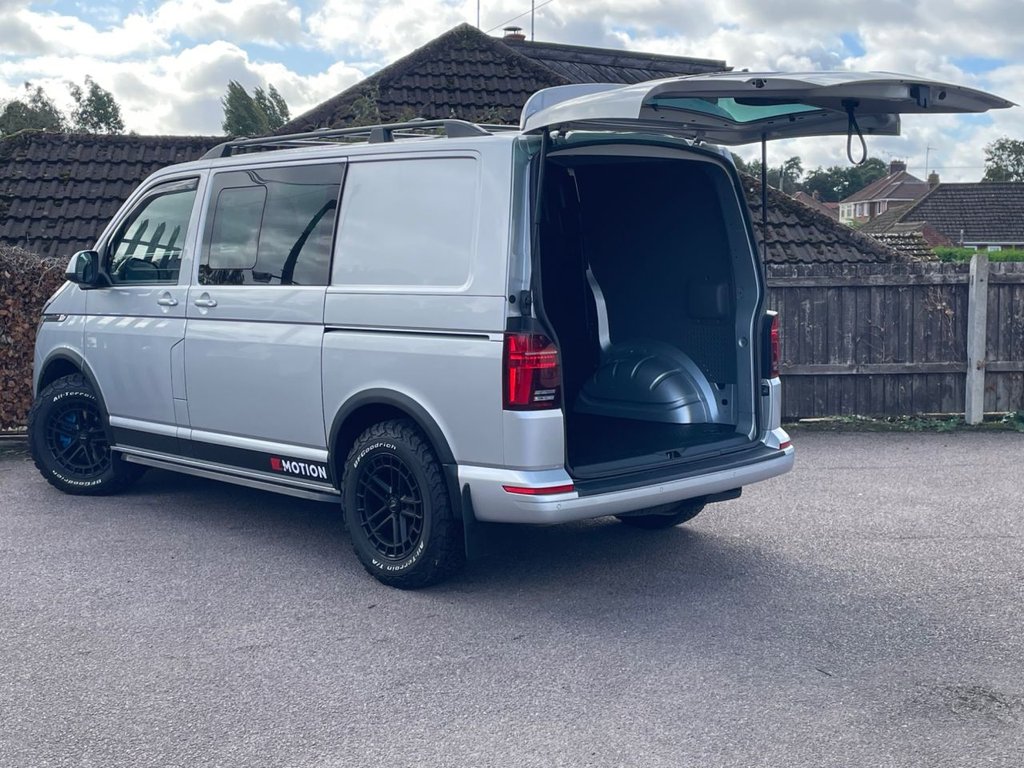 Used Volkswagen Transporter 2021 for sale - 76303732: Photo 5