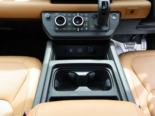 Used Land Rover Defender 2022 for sale - 75020559: Photo 22
