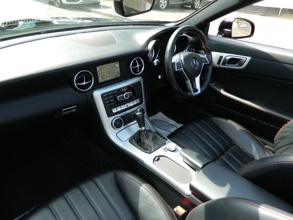Used Mercedes-Benz SLK 2013 for sale - 75527857: Photo 17