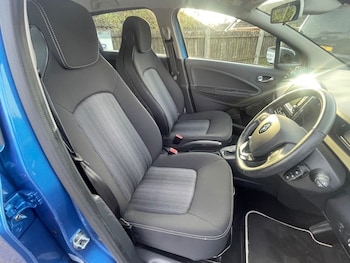 Used Renault Zoe 2019 for sale - 77072423: Photo