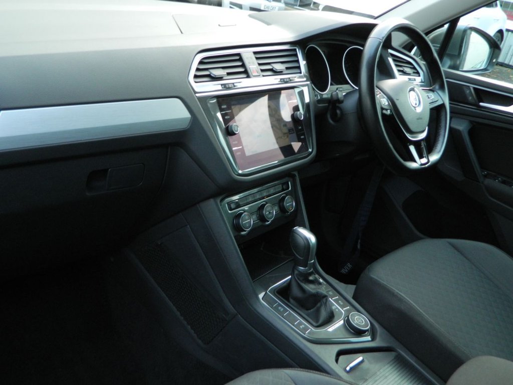 Used Volkswagen Tiguan 2017 for sale - 76470579: Photo 16