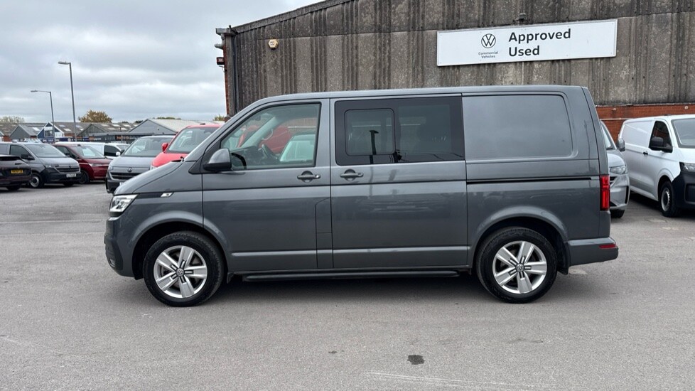 Used Volkswagen Transporter 2024 for sale - 76297467: Photo 18