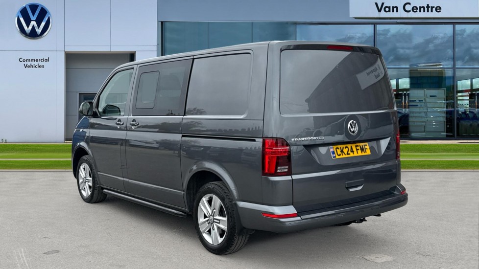 Used Volkswagen Transporter 2024 for sale - 76297467: Photo 3