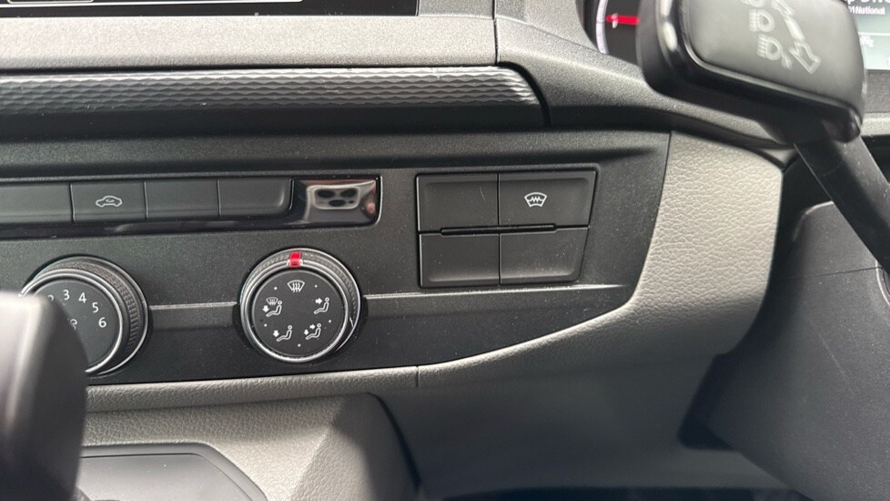 Used Volkswagen Transporter 2024 for sale - 76297467: Photo 34