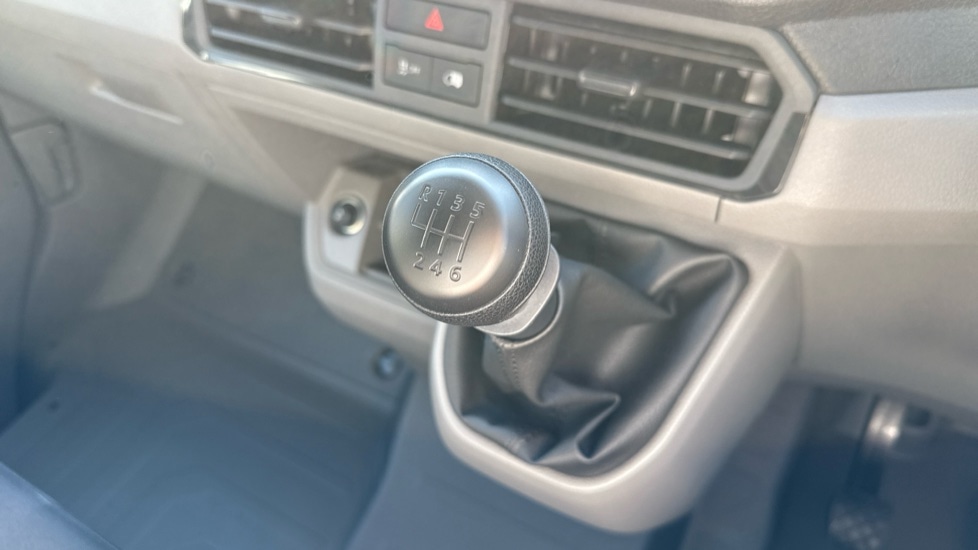 Used Volkswagen Crafter 2025 for sale - 76563726: Photo 14