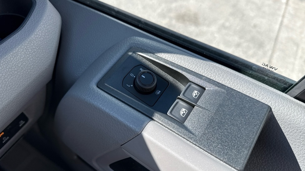 Used Volkswagen Crafter 2025 for sale - 76563726: Photo 23