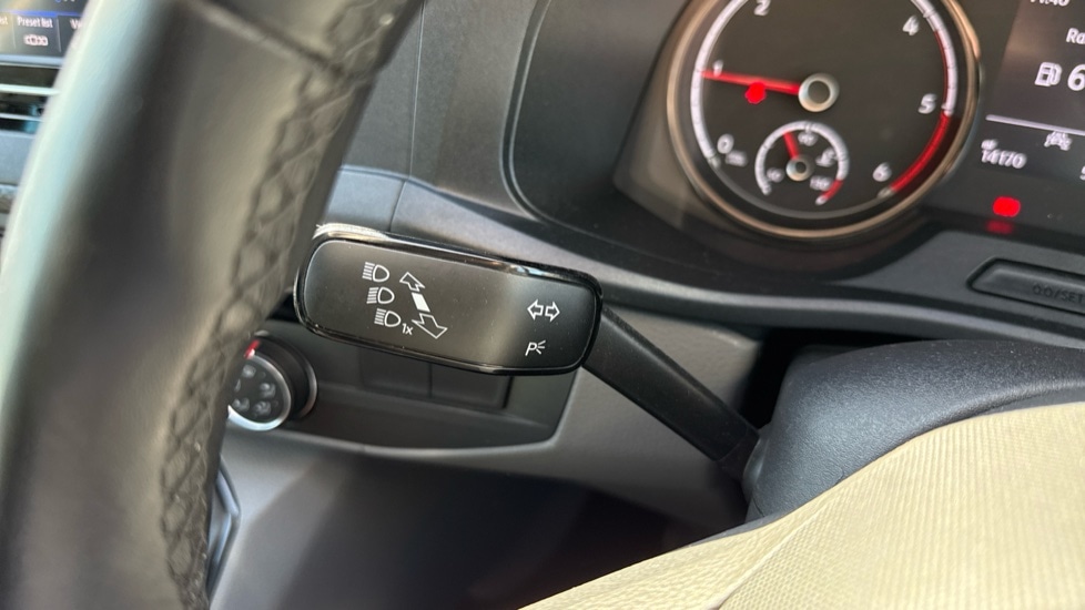 Used Volkswagen Transporter 2024 for sale - 76140047: Photo 29