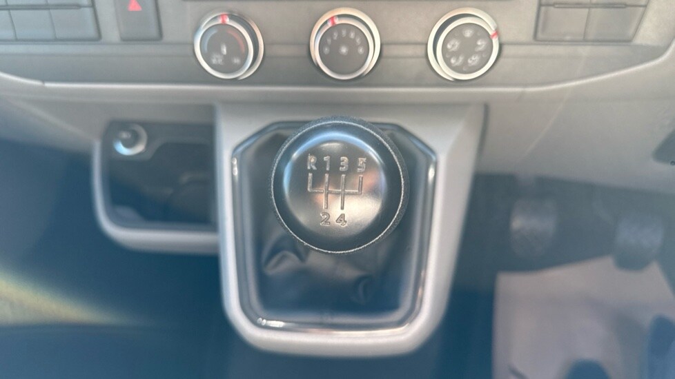 Used Volkswagen Transporter 2023 for sale - 76466222: Photo 14