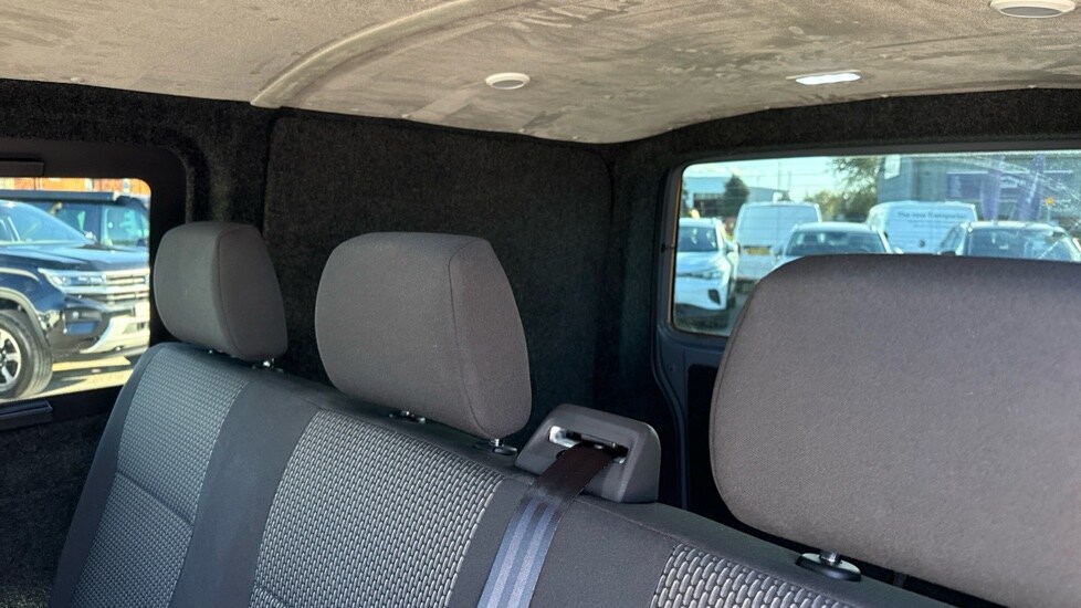 Used Volkswagen Transporter 2023 for sale - 76466222: Photo 9