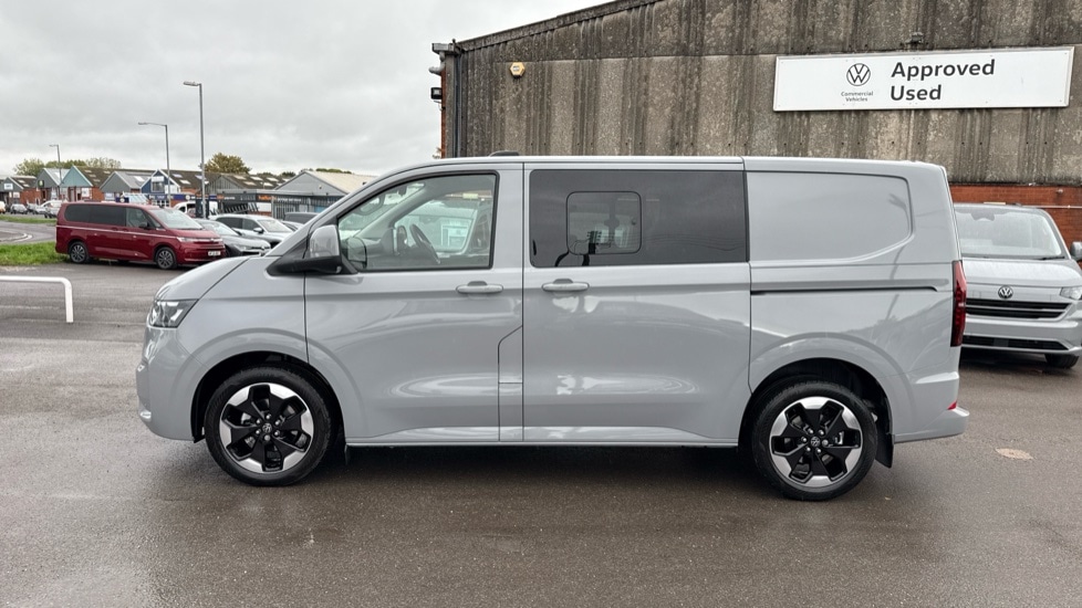 Used Volkswagen Transporter 2025 for sale - 76332201: Photo 18